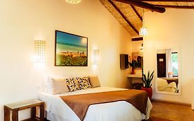 Pariri Suites